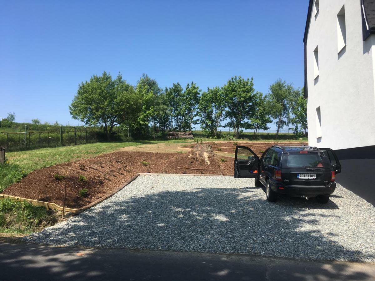 Apartments Villa Viola Kovářská Dış mekan fotoğraf
